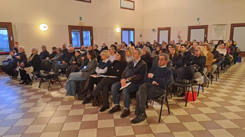 Il pubblico alla presentazione di Un cuore fiorito